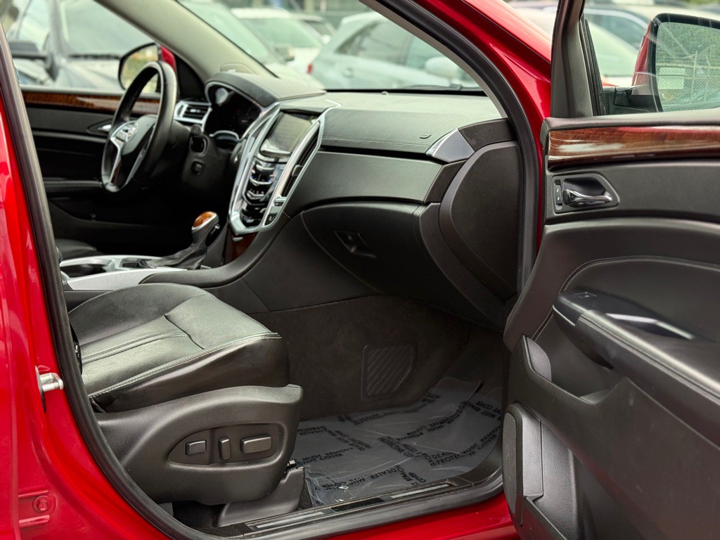 2013 Cadillac SRX Image 15
