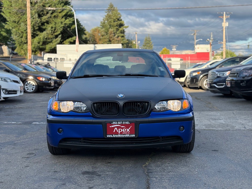 2003 BMW 3 Series Image 3