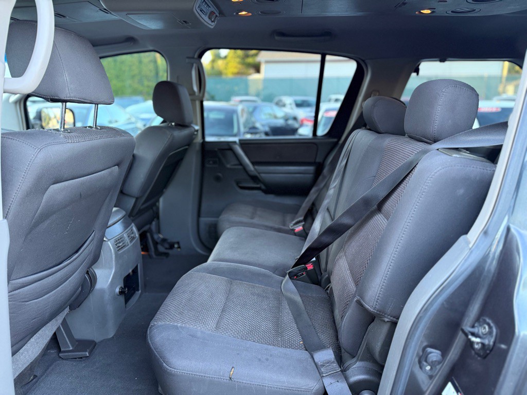2007 Nissan Armada Image 12