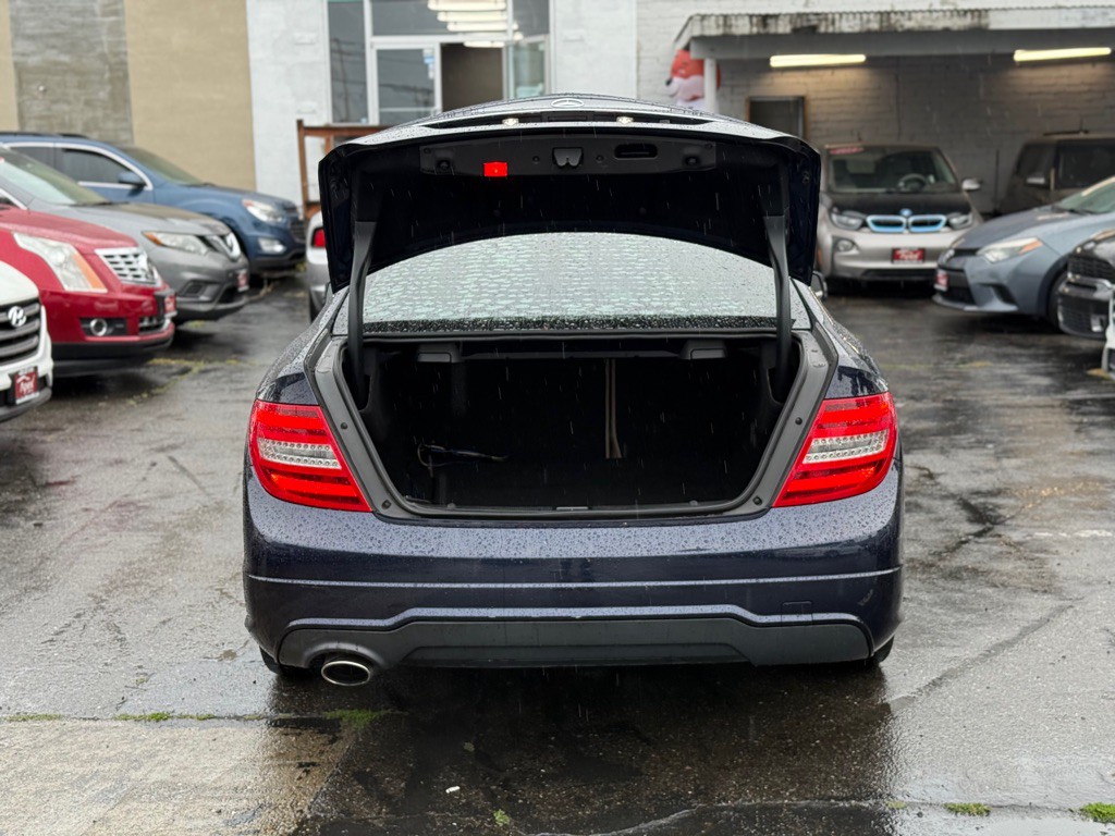 2013 Mercedes-Benz C-Class Image 7