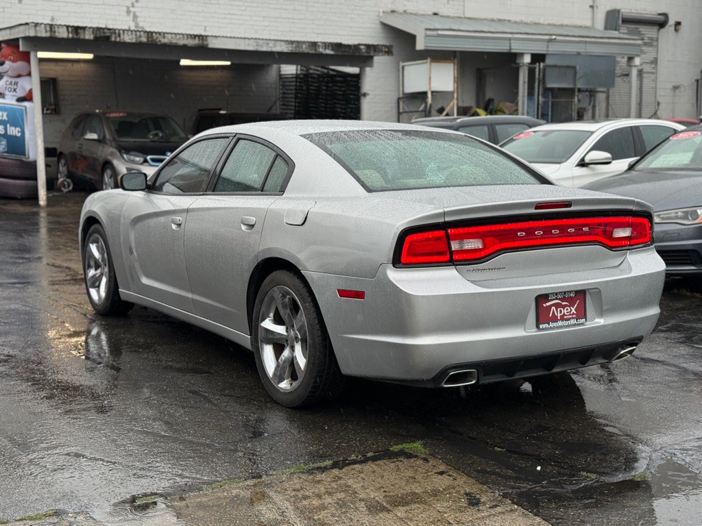 2012 Dodge Charger Image 5