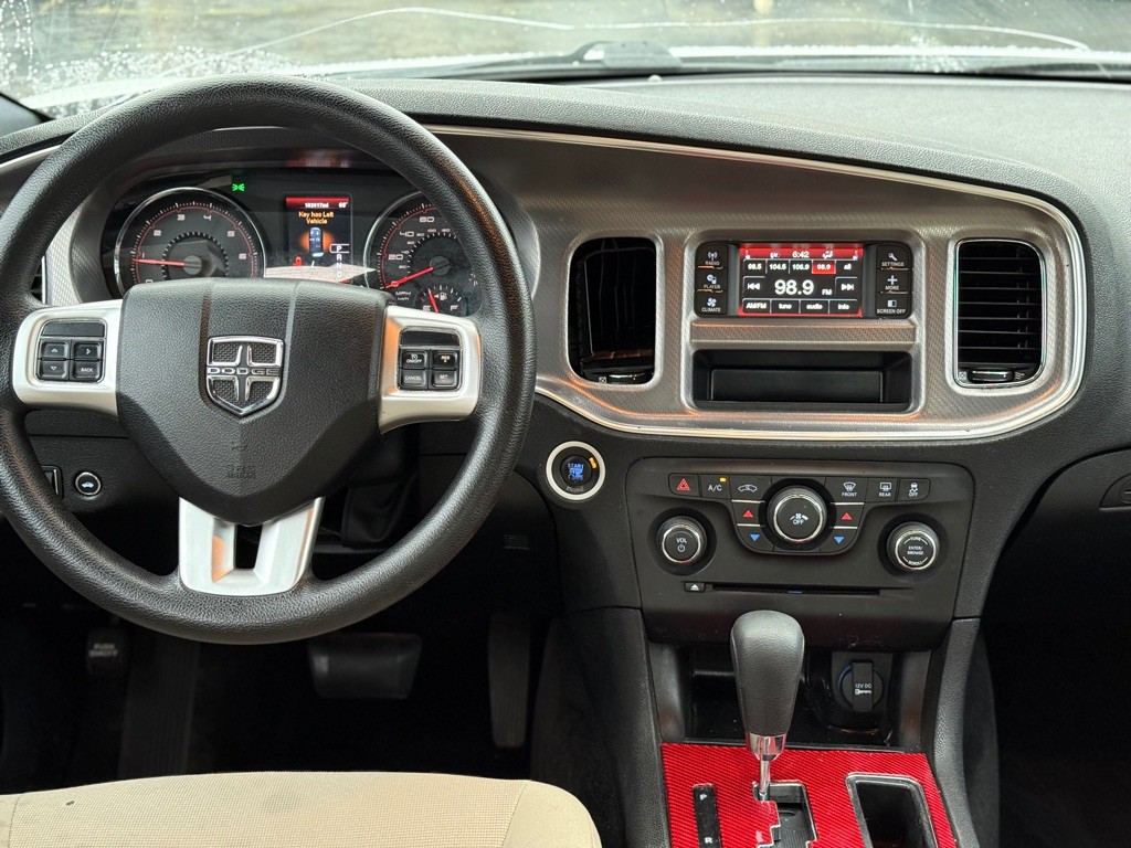 2012 Dodge Charger Image 13