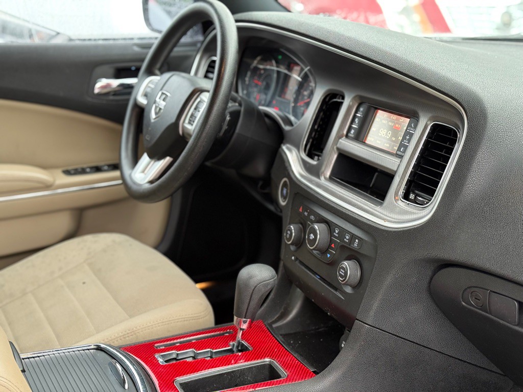 2012 Dodge Charger Image 16