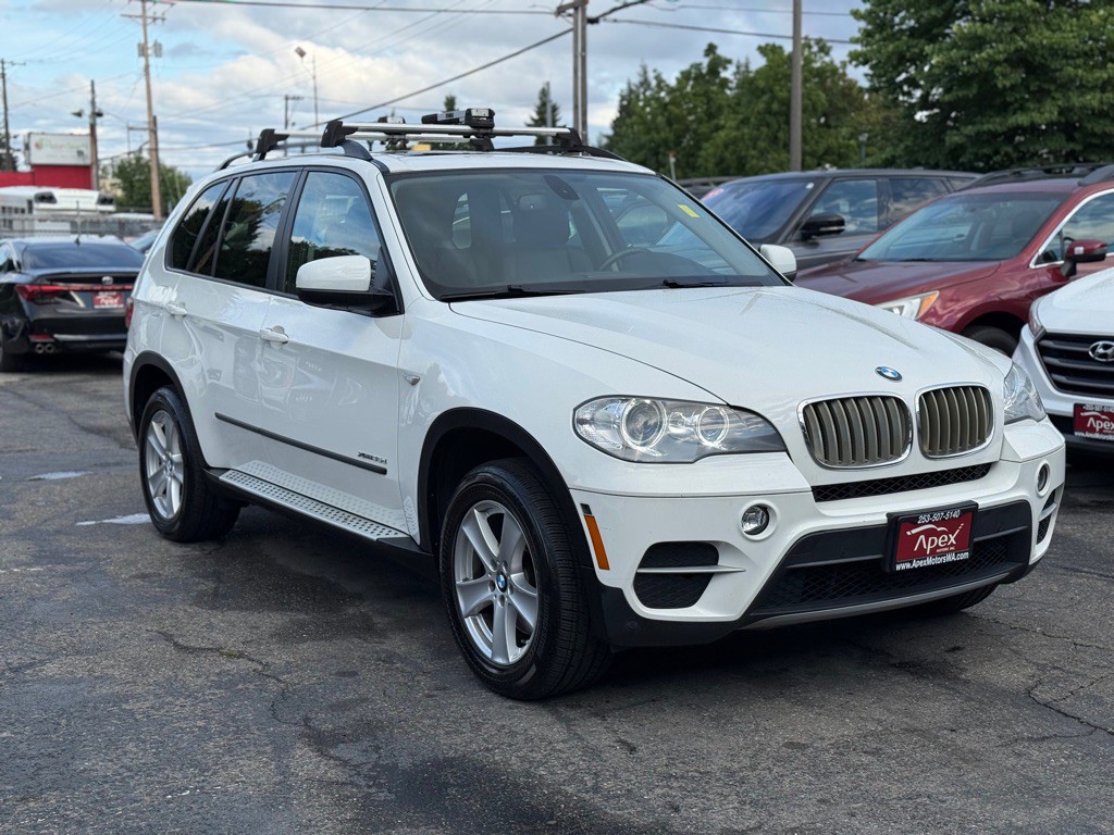 2012 BMW X5 Image 2