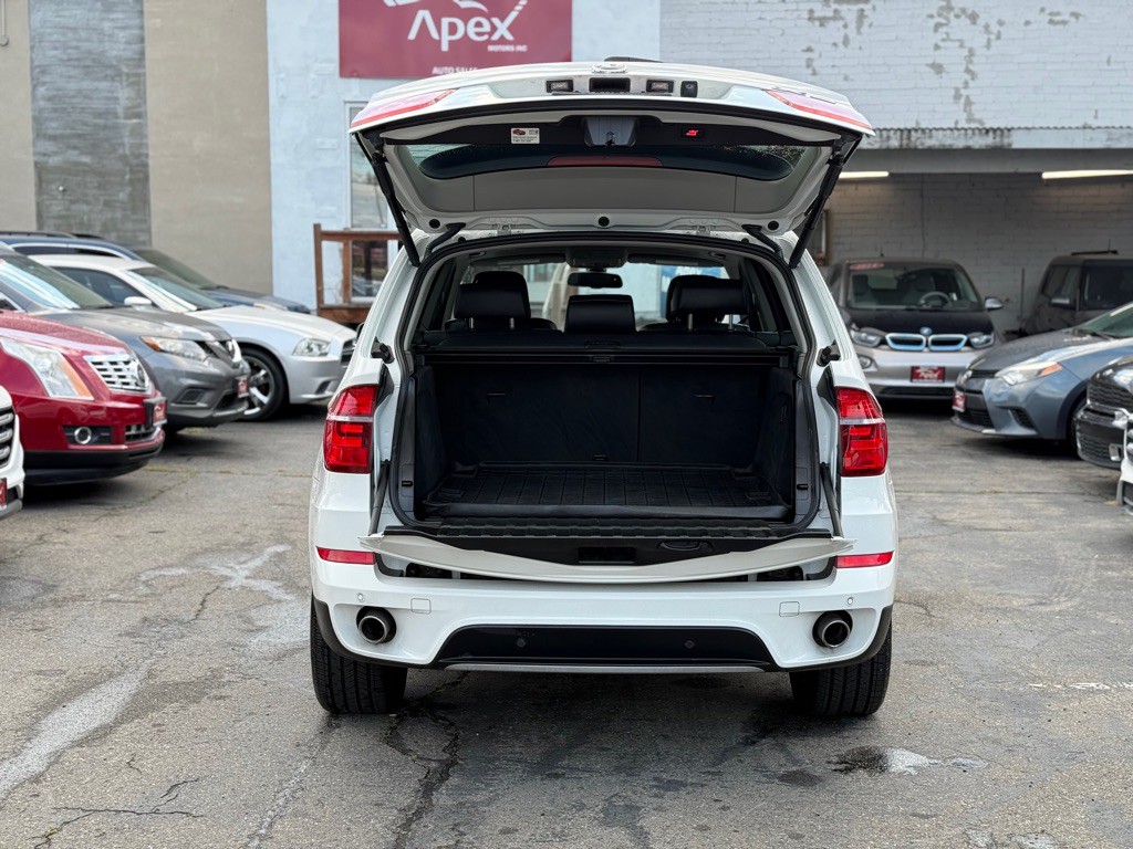2012 BMW X5 Image 7