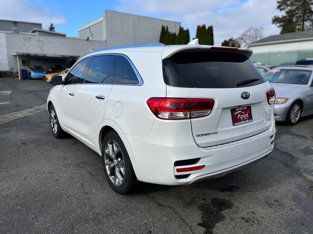 2017 Kia Sorento Image 5