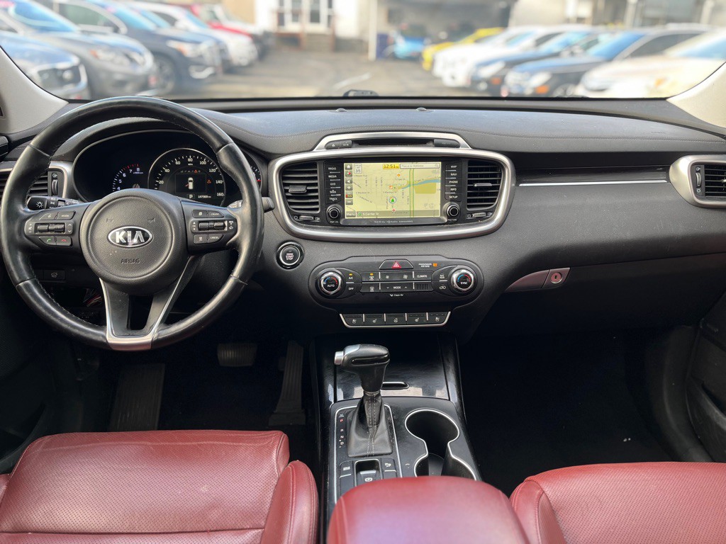 2017 Kia Sorento Image 14