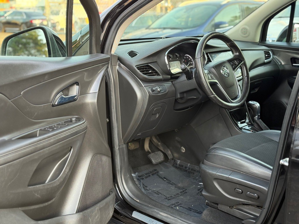 2017 Buick Enclave Image 8