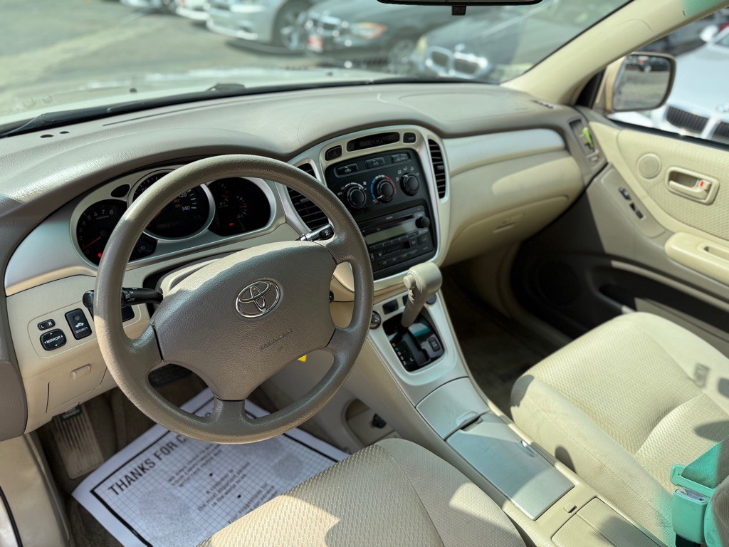 2005 Toyota Highlander Image 11