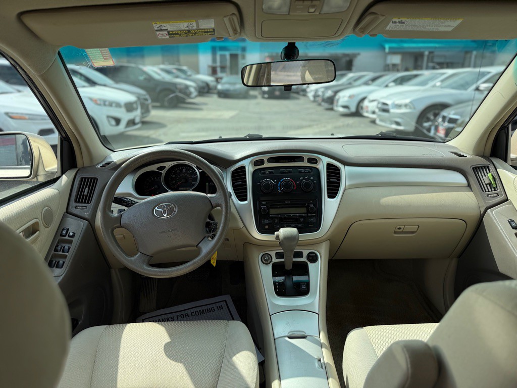 2005 Toyota Highlander Image 13