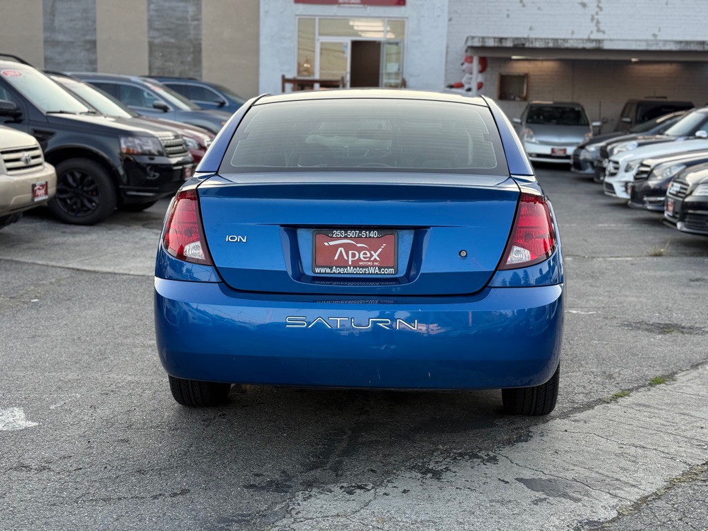 2004 Saturn ION Image 6