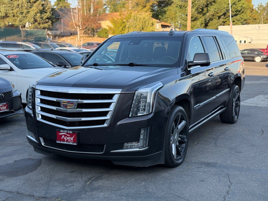 2015 Cadillac Escalade Image 1