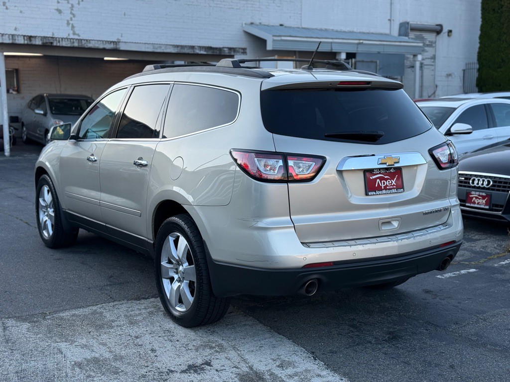2013 Chevrolet Traverse Image 5