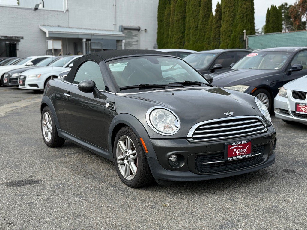 2012 MINI Cooper Image 2