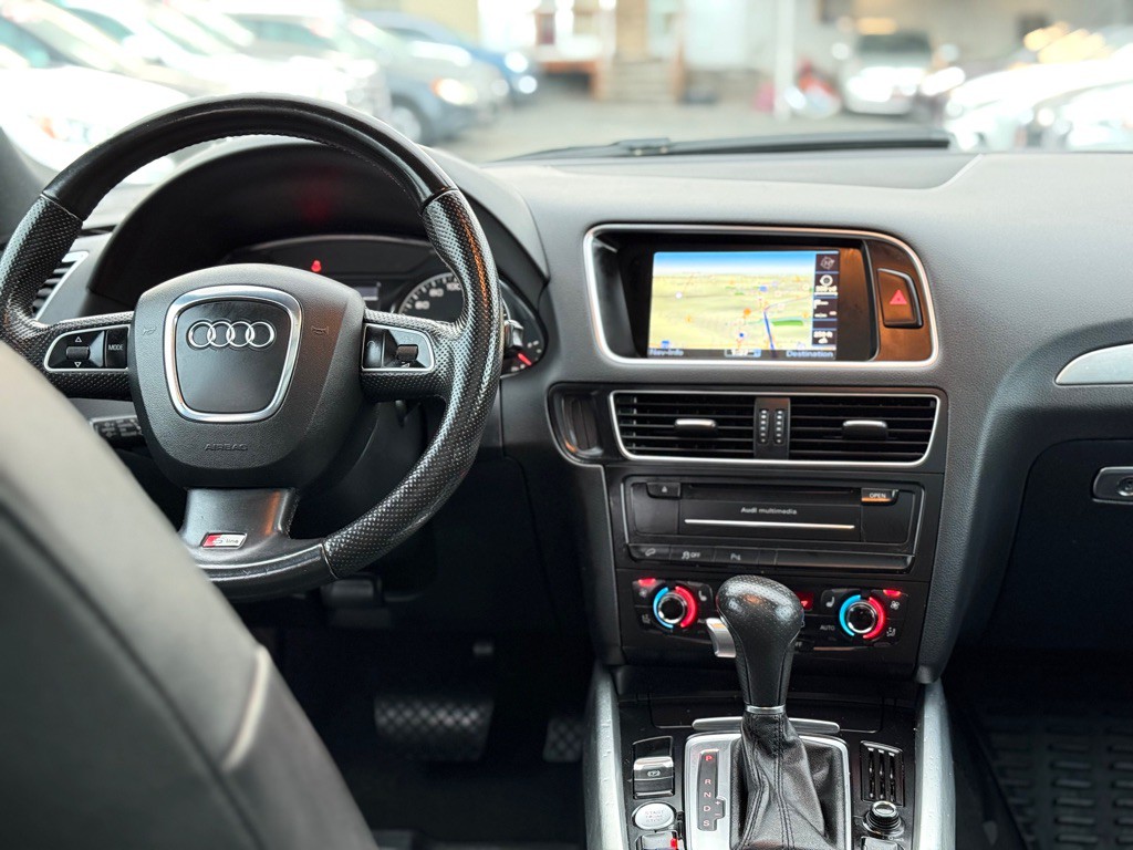 2011 Audi Q5 Image 14