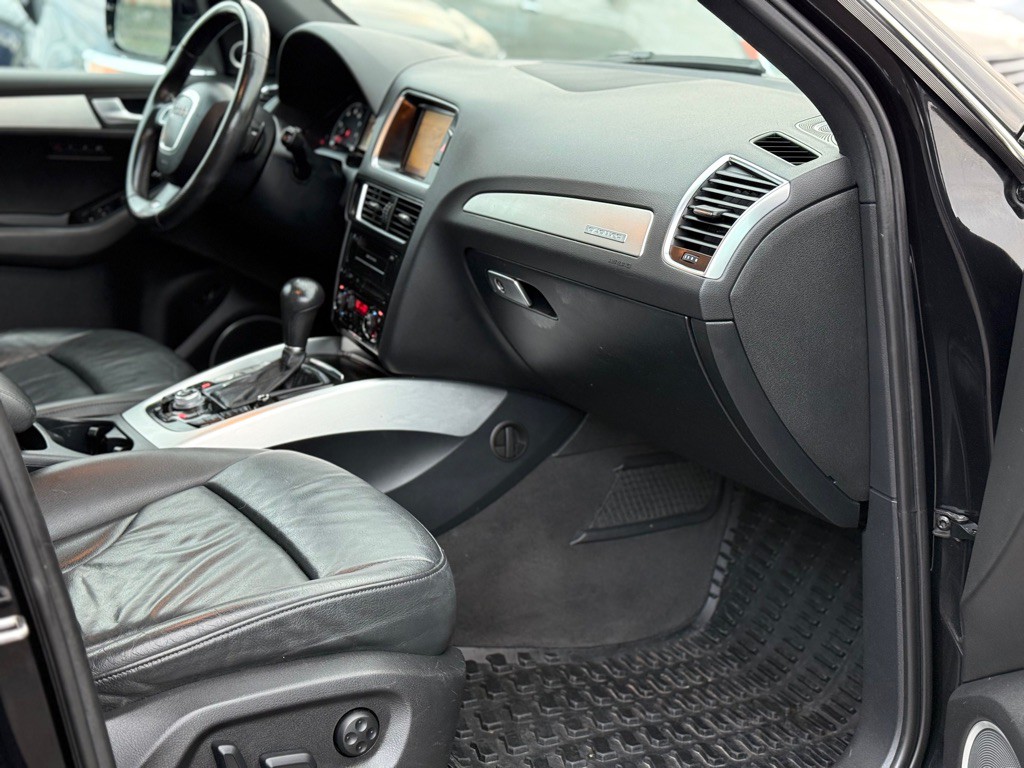 2011 Audi Q5 Image 15