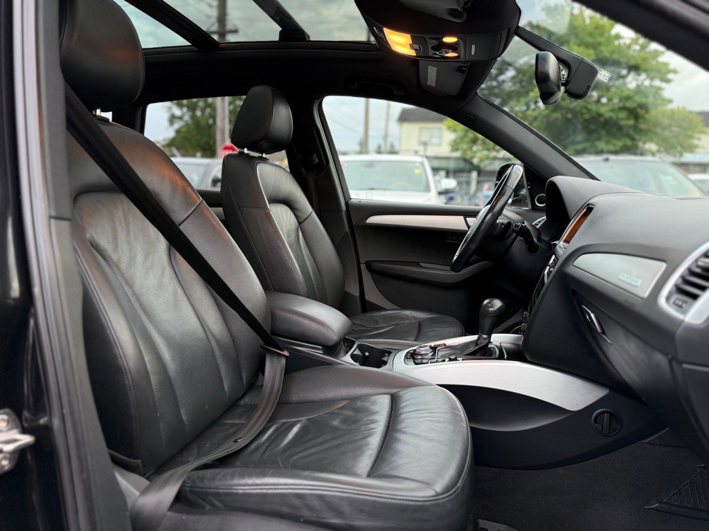 2011 Audi Q5 Image 16