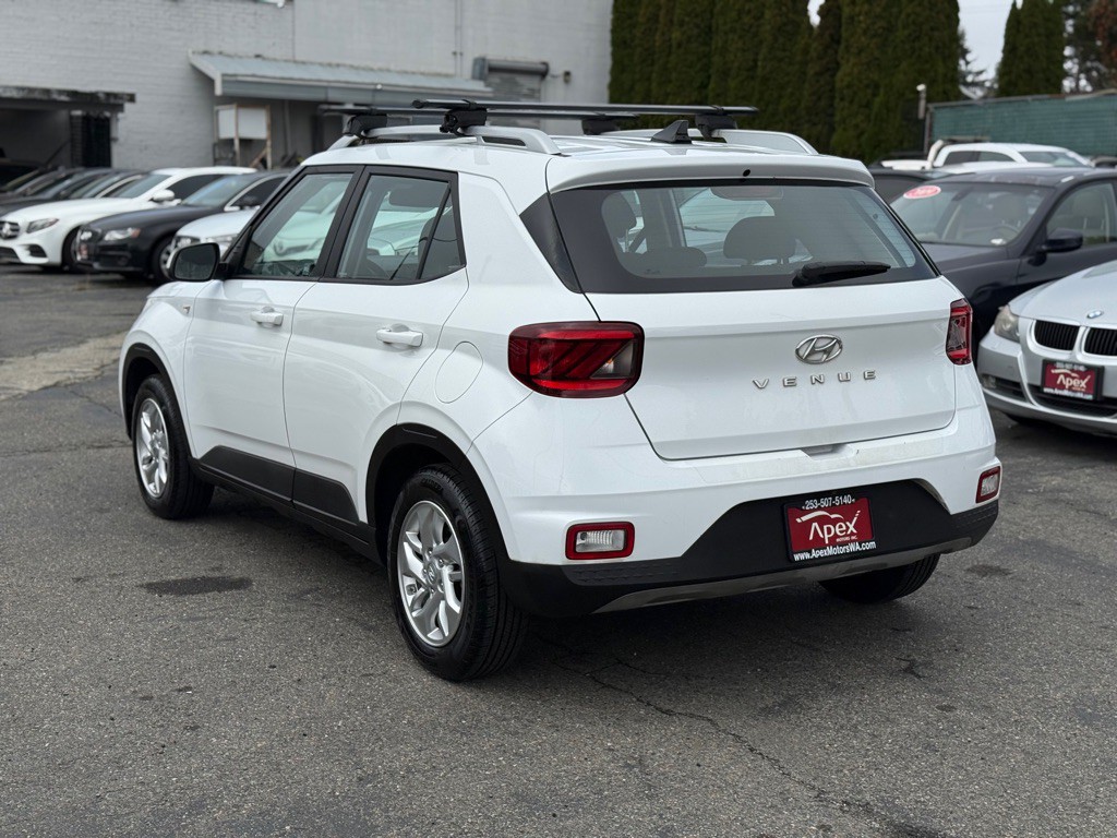 2020 Hyundai Venue Image 5