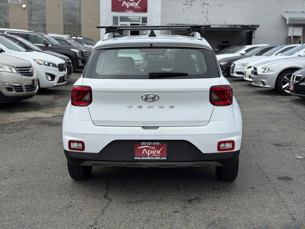 2020 Hyundai Venue Image 6