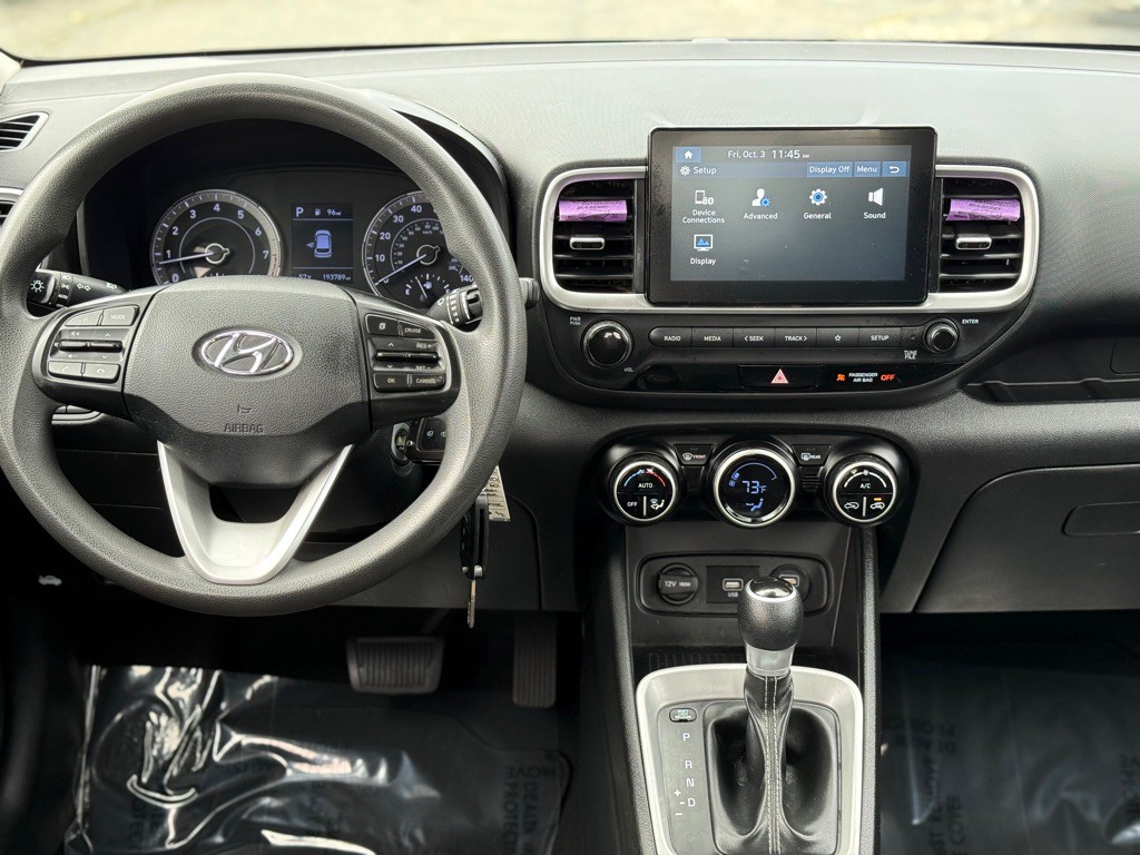 2020 Hyundai Venue Image 14