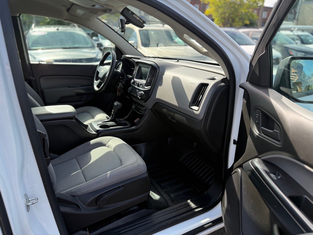 2017 Chevrolet Colorado Image 16