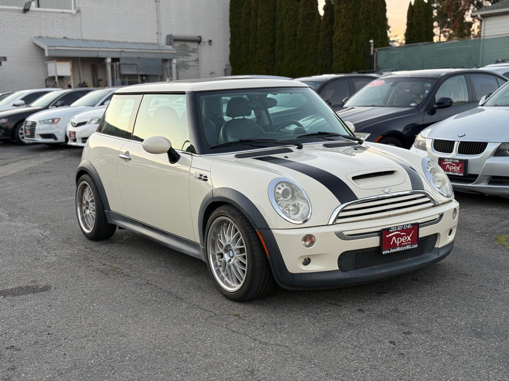2006 MINI Cooper Image 2