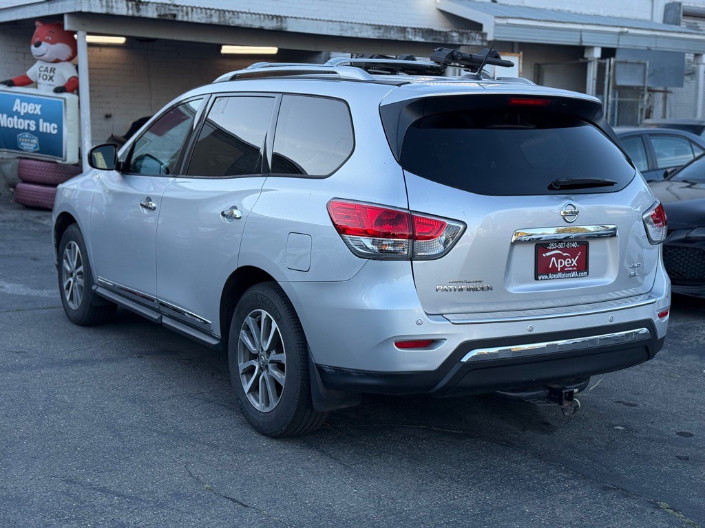 2014 Nissan Pathfinder Image 5