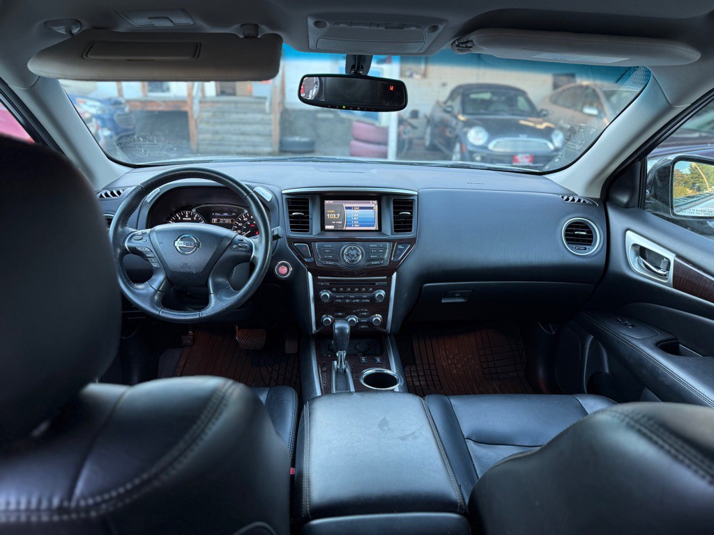 2014 Nissan Pathfinder Image 13