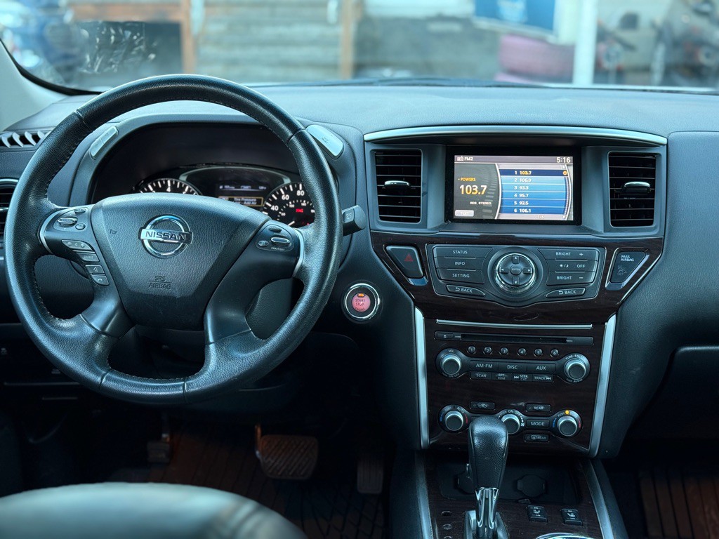 2014 Nissan Pathfinder Image 14