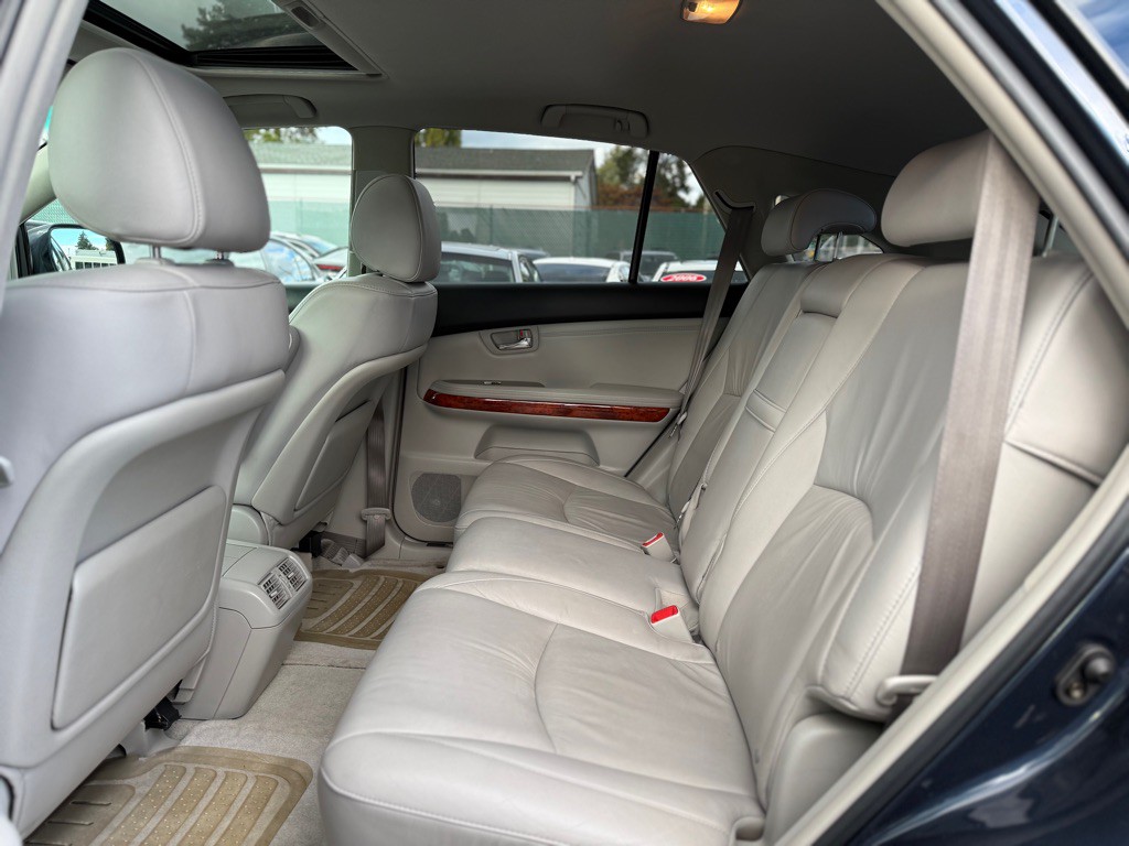 2005 Lexus RX 330 Image 11