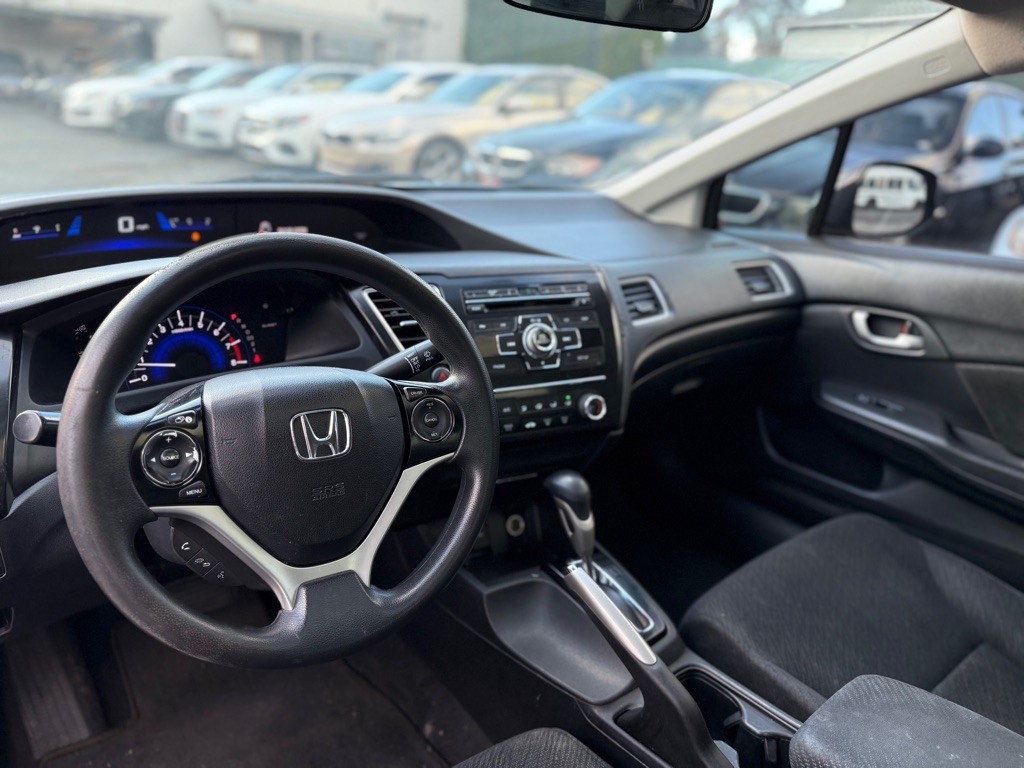 2013 Honda Civic Image 9