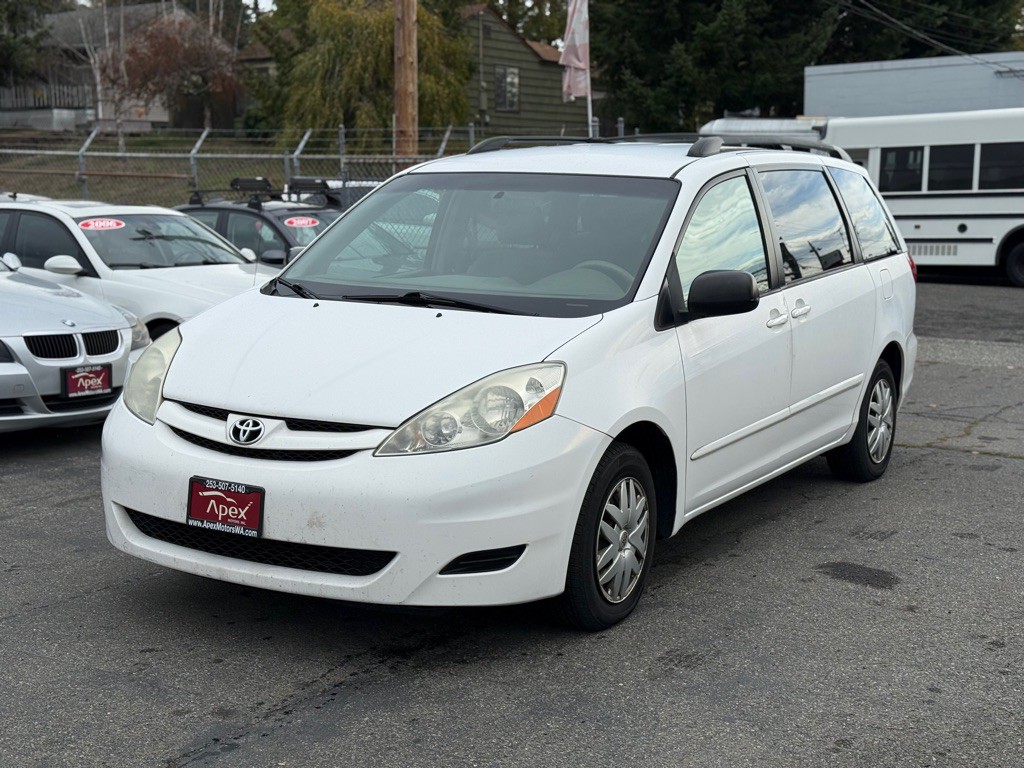 2006 Toyota Sienna Image 1