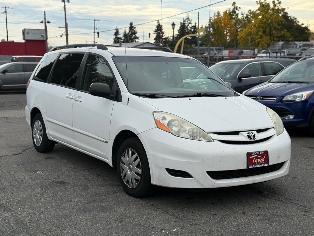 2006 Toyota Sienna Image 2