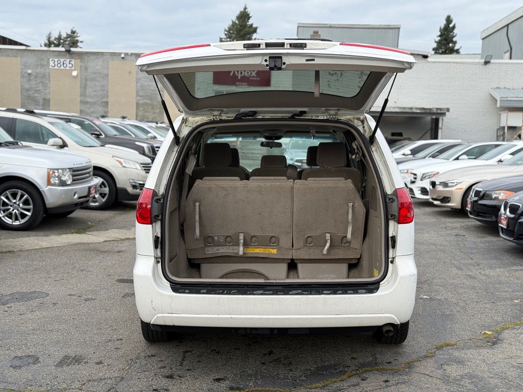 2006 Toyota Sienna Image 7