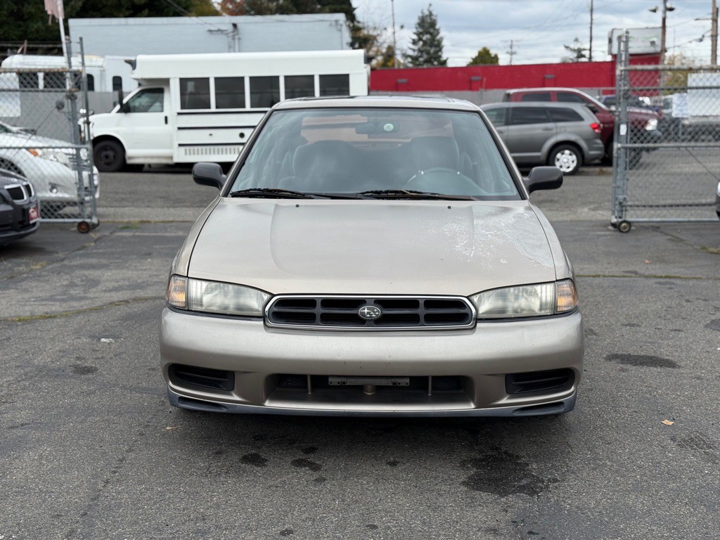 1999 Subaru Legacy Image 3