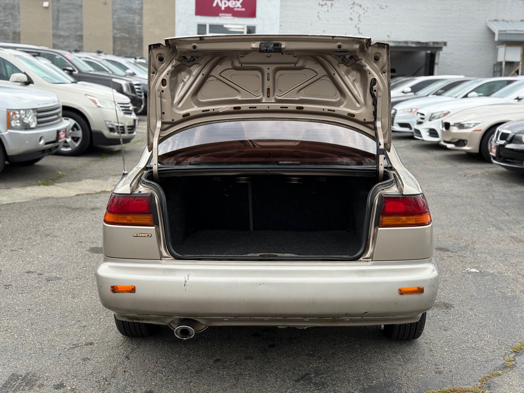 1999 Subaru Legacy Image 7