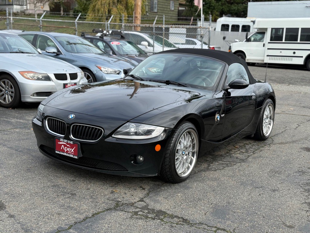 2005 BMW Z4 Image 1