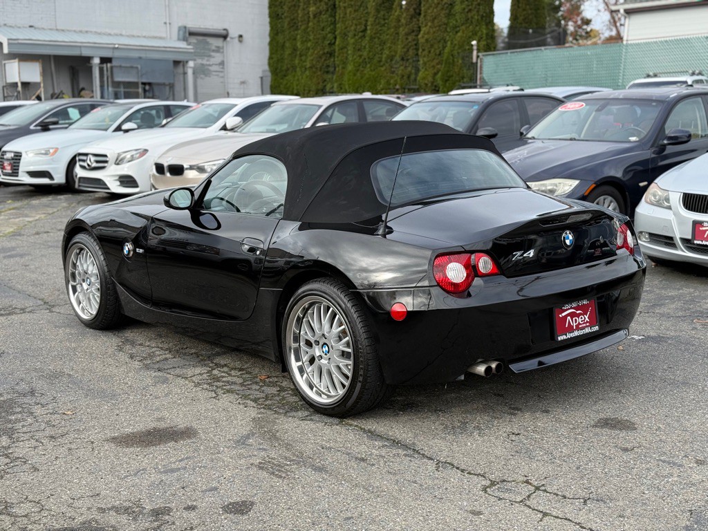 2005 BMW Z4 Image 5