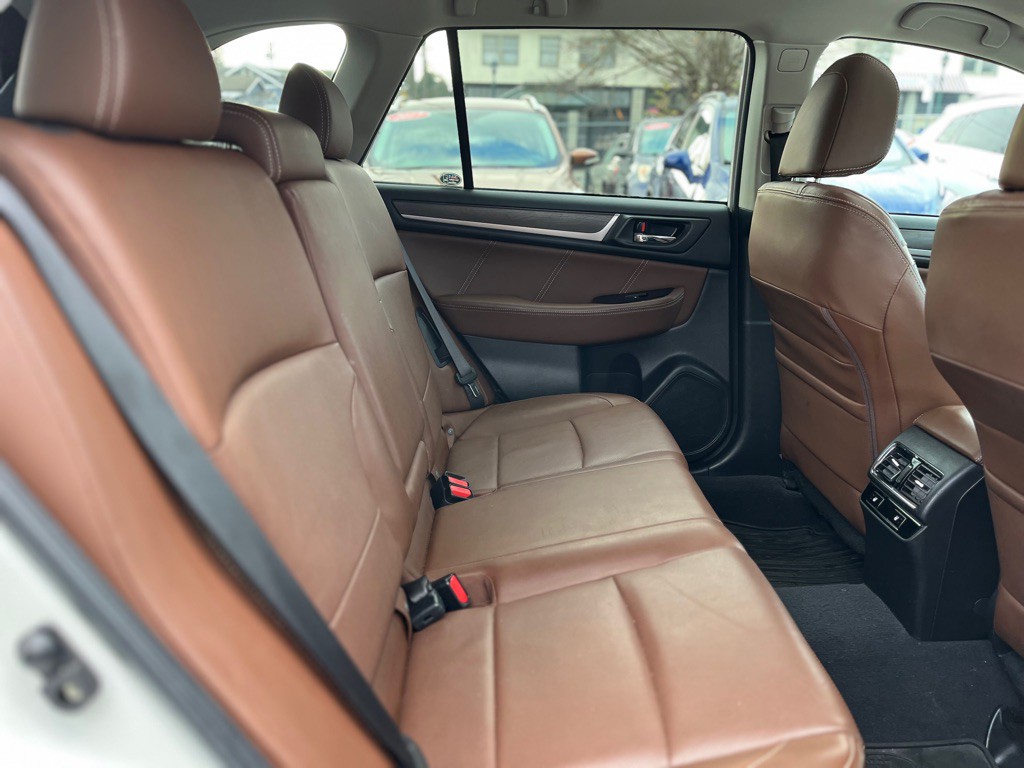 2017 Subaru Outback Image 19