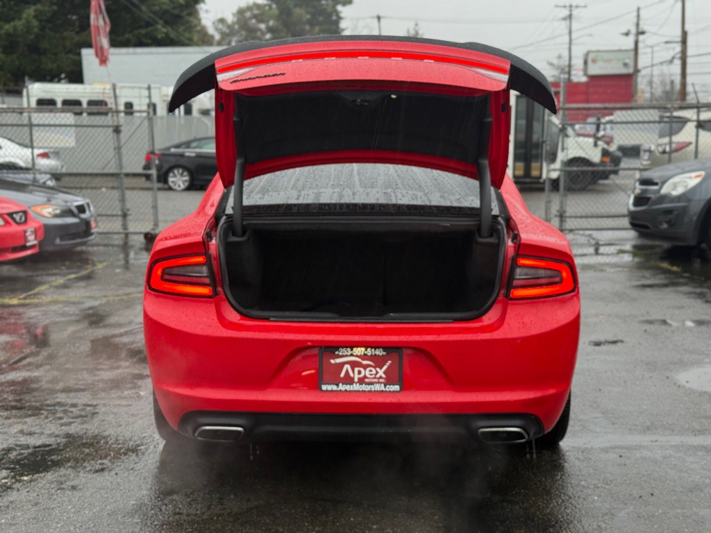 2016 Dodge Charger Image 8