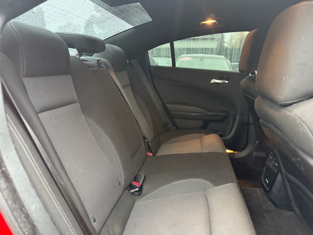 2016 Dodge Charger Image 20