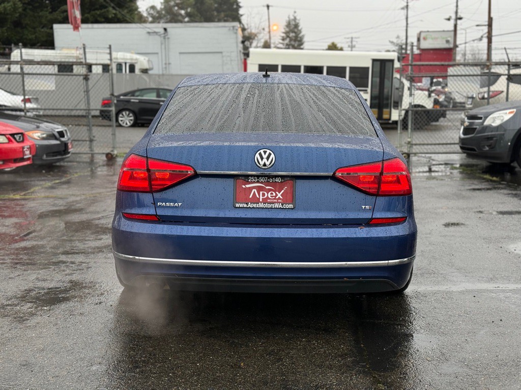 2016 Volkswagen Passat Image 6
