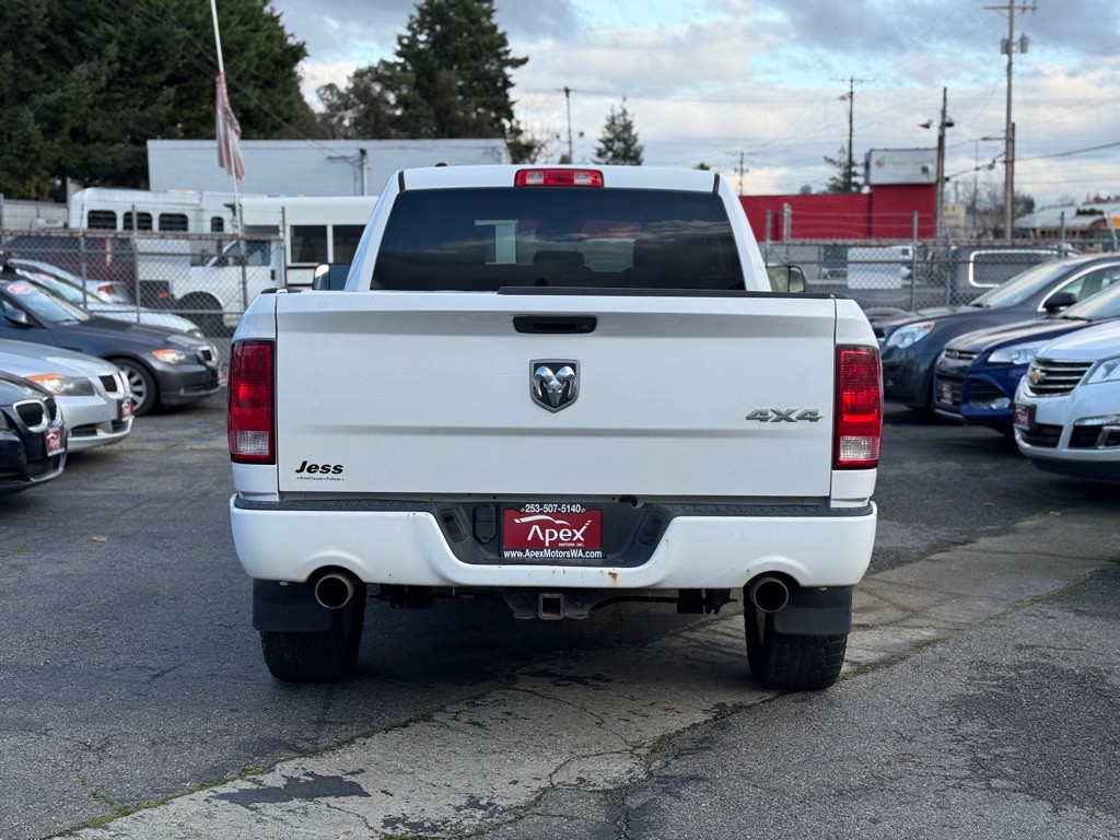 2015 RAM 1500 Image 7