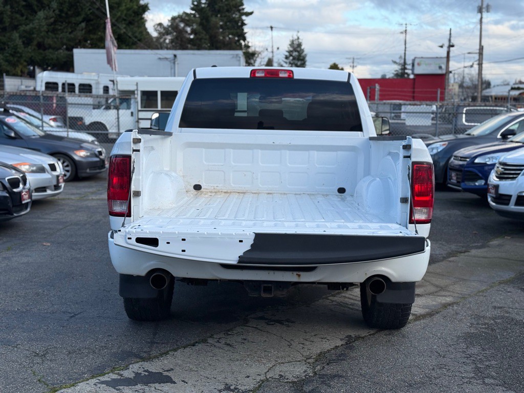 2015 RAM 1500 Image 8