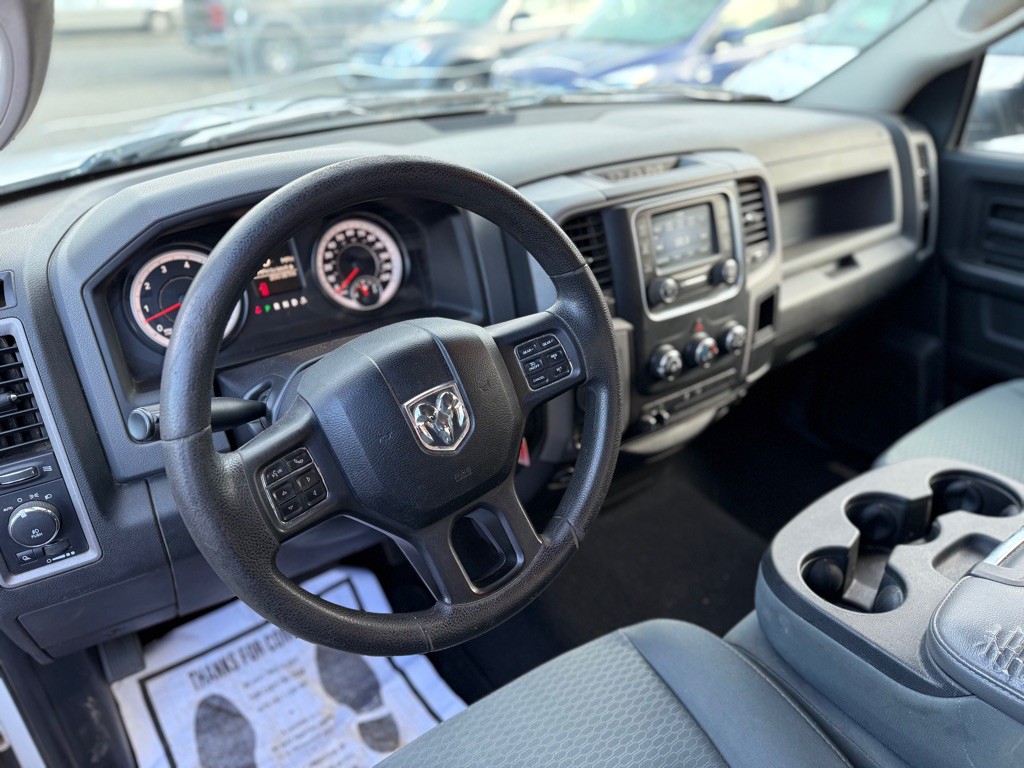 2015 RAM 1500 Image 11