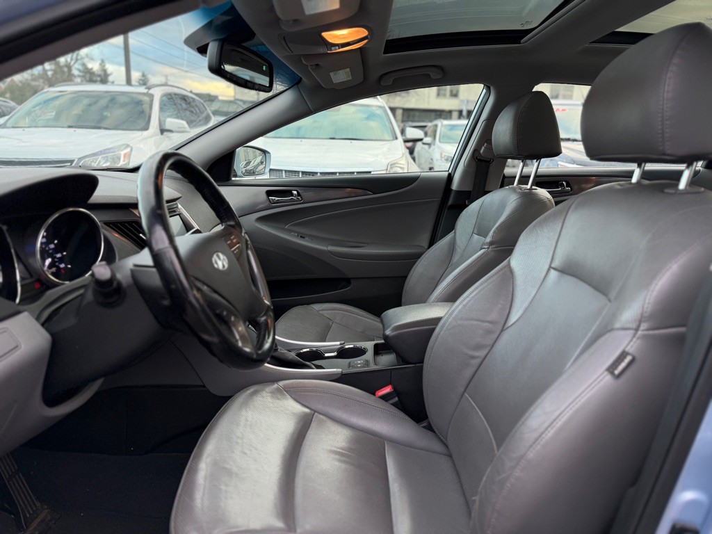2013 Hyundai Sonata Image 10