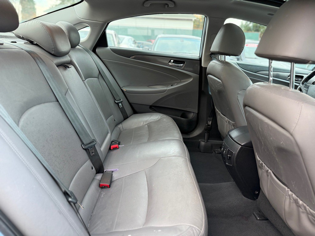 2013 Hyundai Sonata Image 20