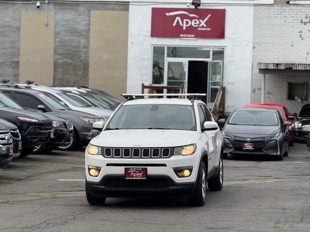 2017 Jeep Compass Image 4