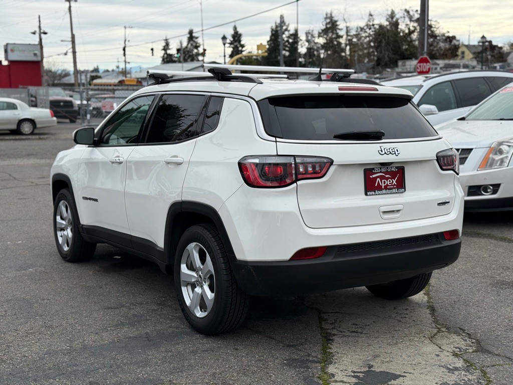2017 Jeep Compass Image 6