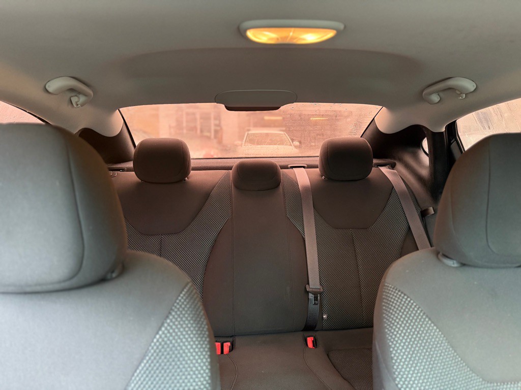 2016 Dodge Dart Image 18